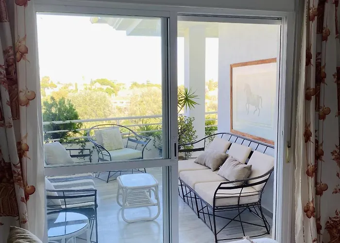 Duplex Vistas Al Golf Guadalmina Appartamento