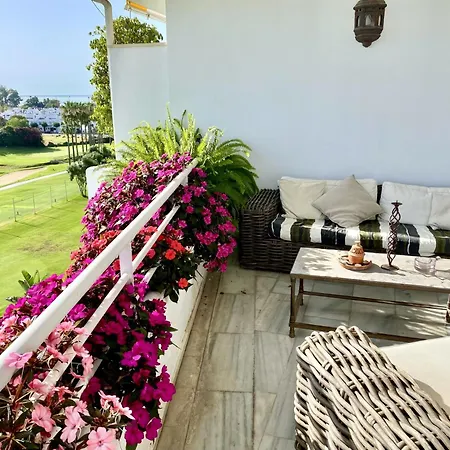 Duplex Vistas Al Golf Guadalmina Appartement