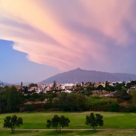 Appartamento Duplex Vistas Al Golf Guadalmina